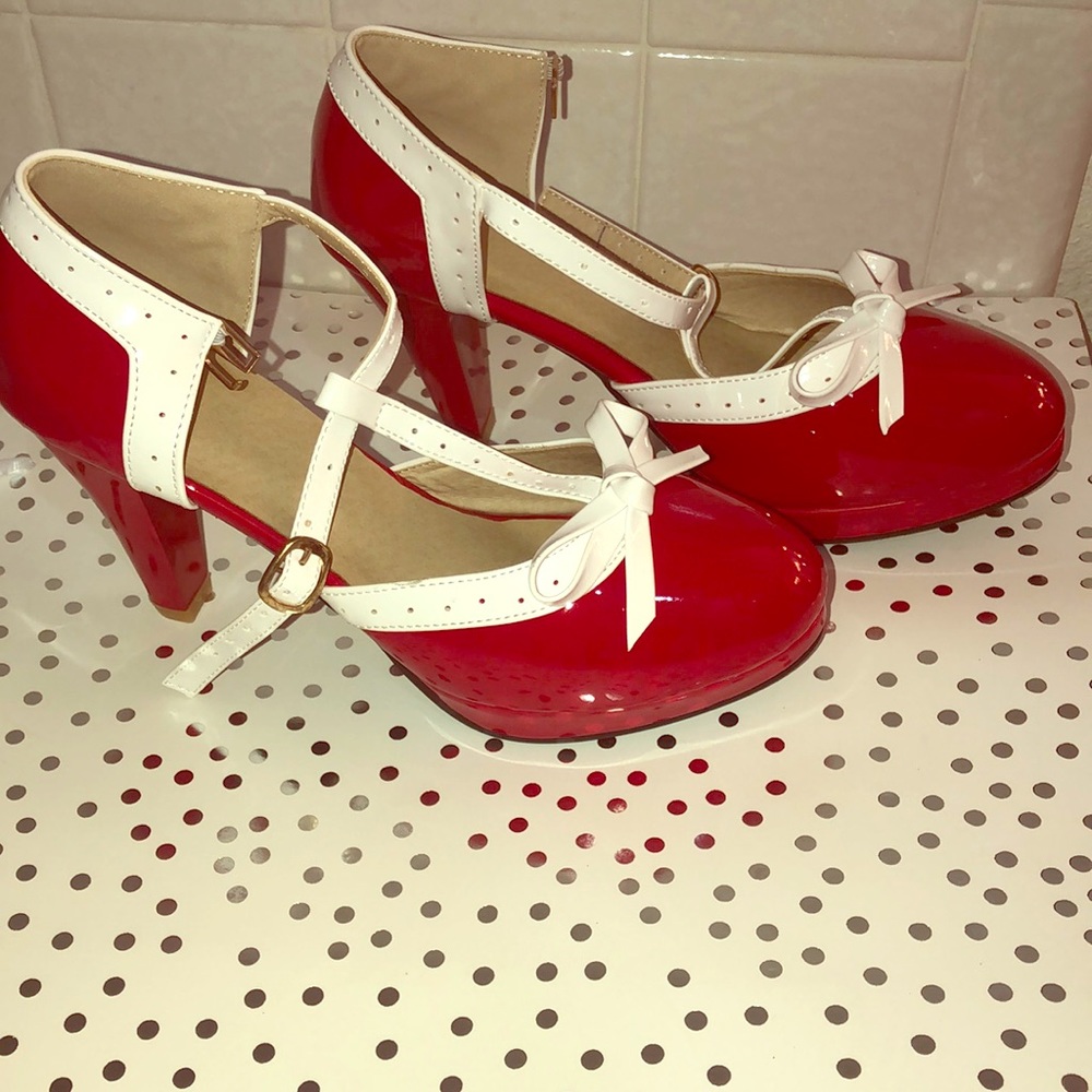 🆕Vintage Heels 👠 🆕